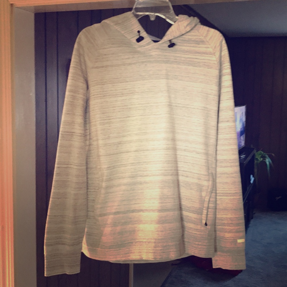Casual sweatshirt